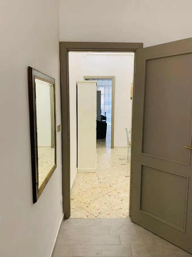 Corte Sant'Anna Apartment Palermo 0*,  İtalya